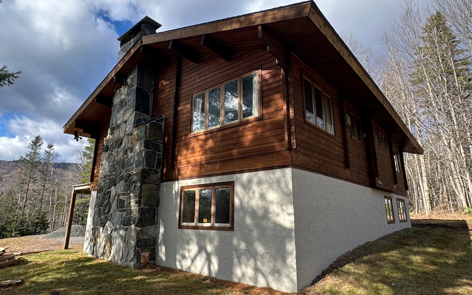 Vermont house painted by Eddie Charbonneau Painting