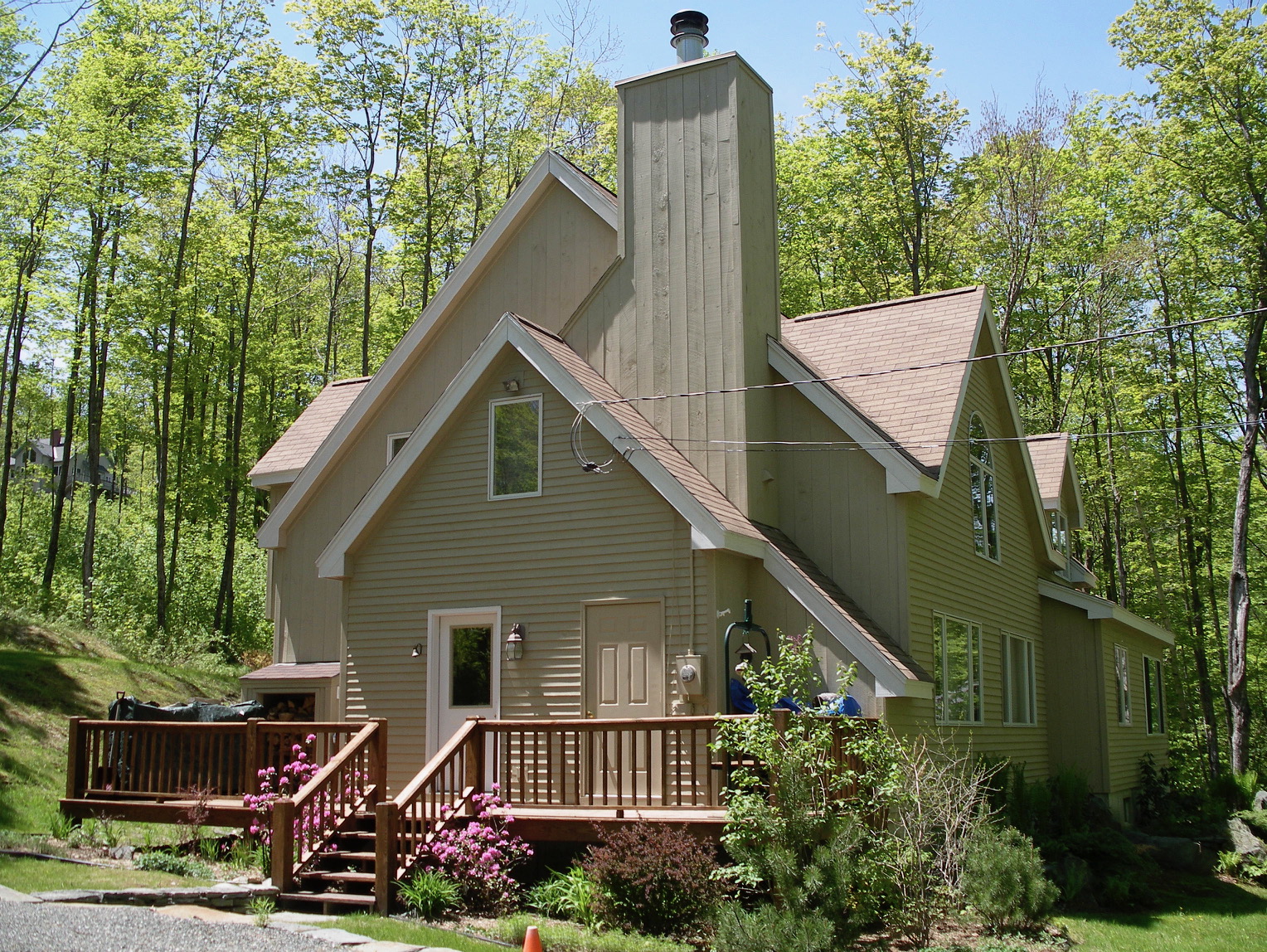 west dover vermont house paint