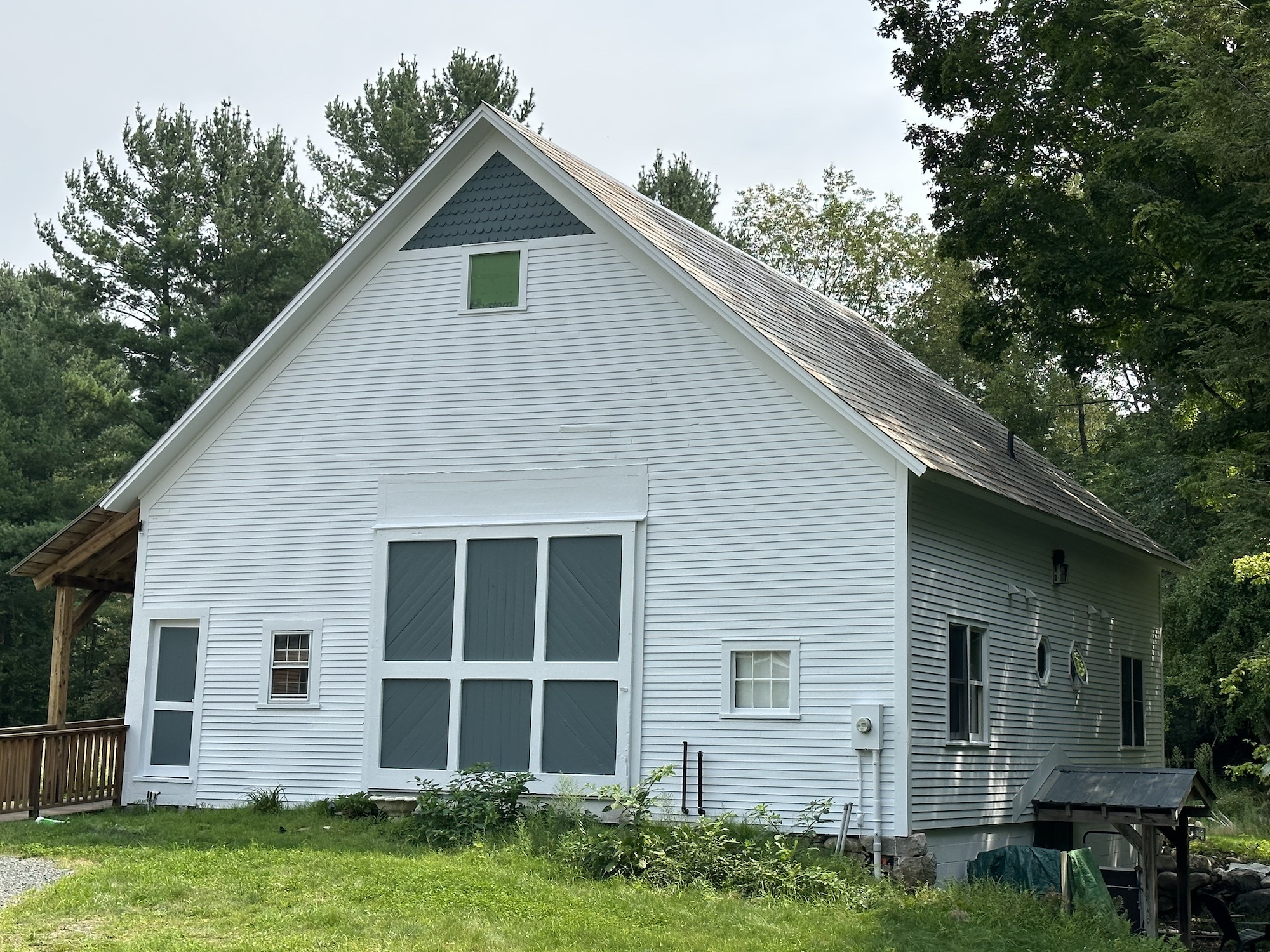 brattleboro outbuilding painting