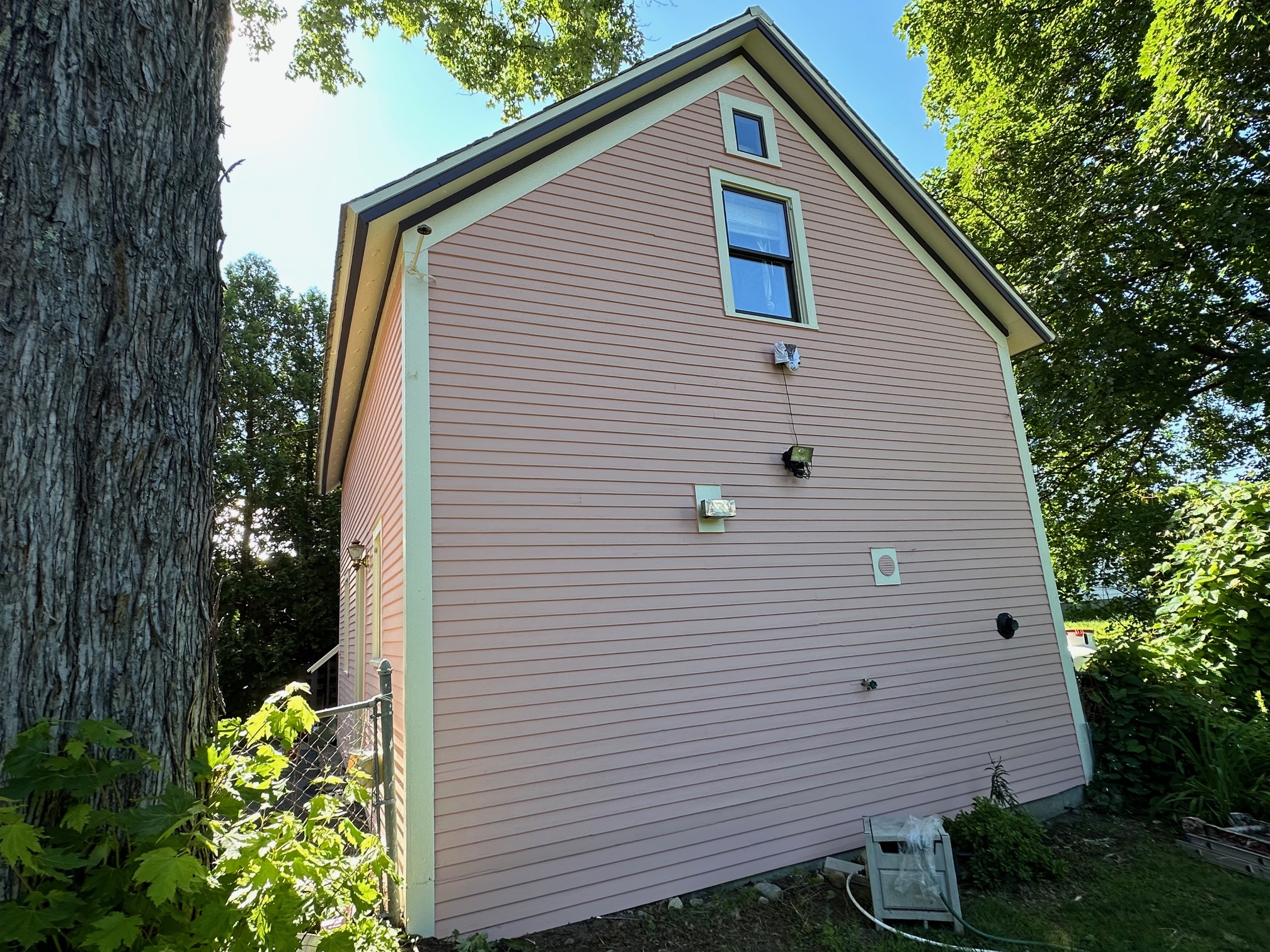 Brattleboro pink painted building